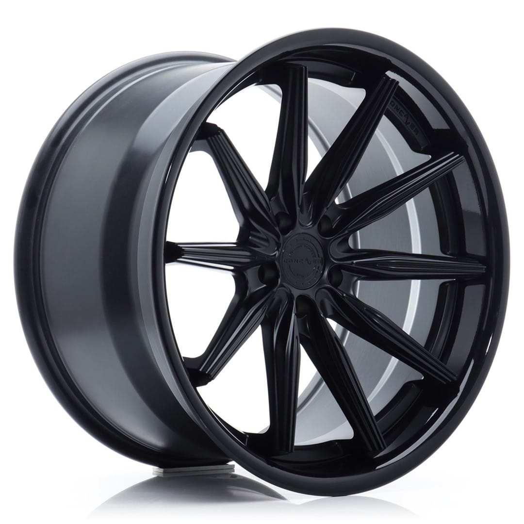 Concaver CVR8 matt black 10.5x20 ET45 - LK5/114.3 ML72.6